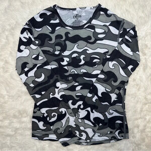 Hot Chillys Long Sleeved Thermal Base Layer Black and Gray Camouflage Sz Small